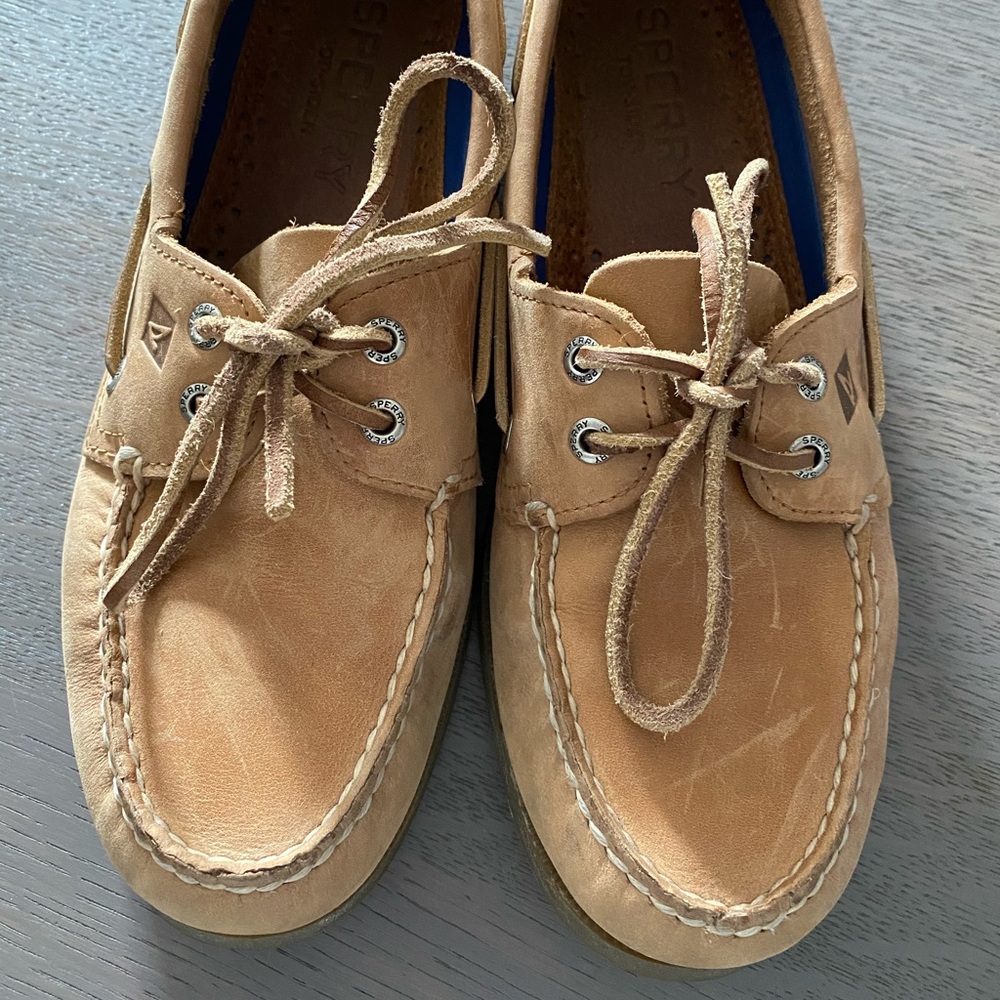 Like NEW - Sperry Loafers size 7.5 men’s